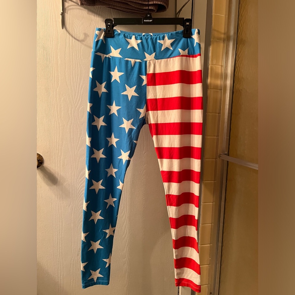 LuLaRoe EUC t&c Stars and Stripes leggings. American themed.